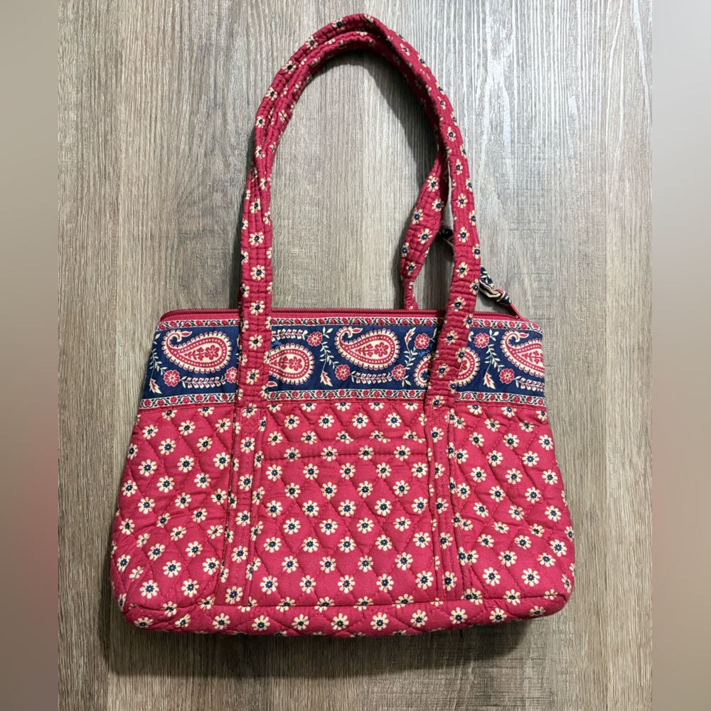 Vera Bradley Betsy tote in Americana Red. Retired style and pattern